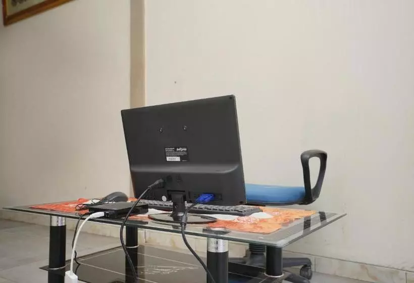 هتل Oyo 2525 Rumah Bromo