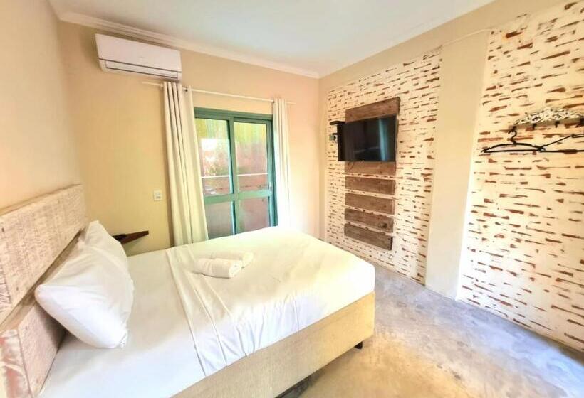 膳宿费 Vila Jabutis