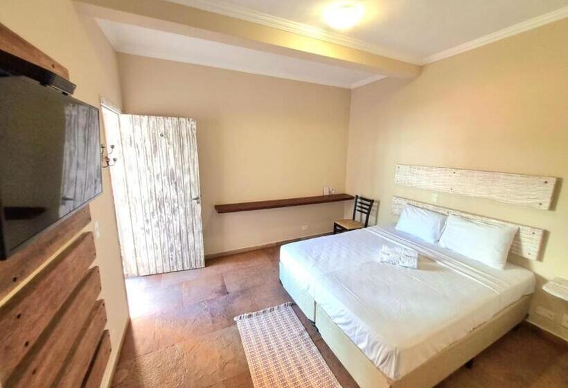 膳宿费 Vila Jabutis