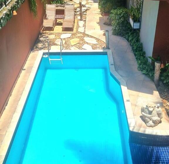 膳宿费 Vila Jabutis