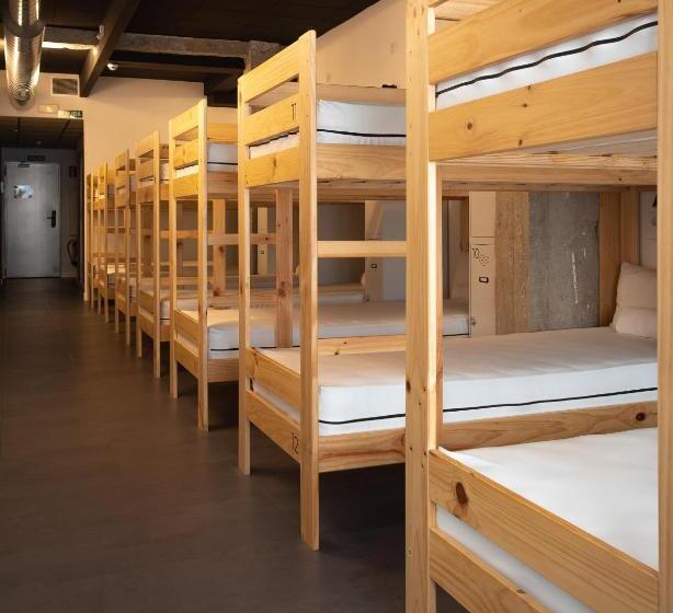 Ekoos Hostel, Bilbao Eko Hostel