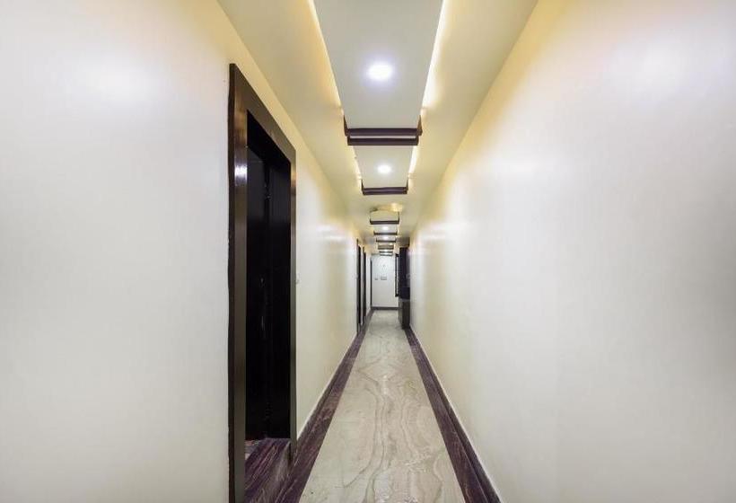 酒店 Capital O 31390 Ambrosia