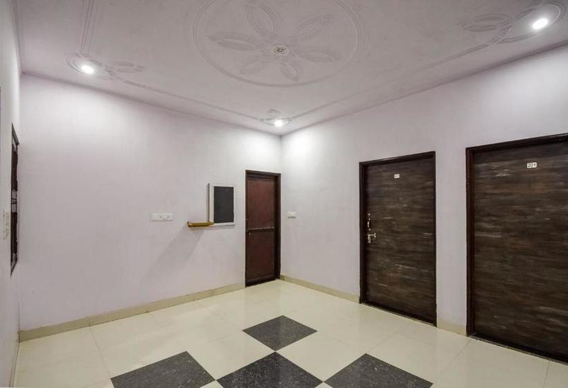 בית מלון כפרי Spot On 67016 Blue Moon Guest House