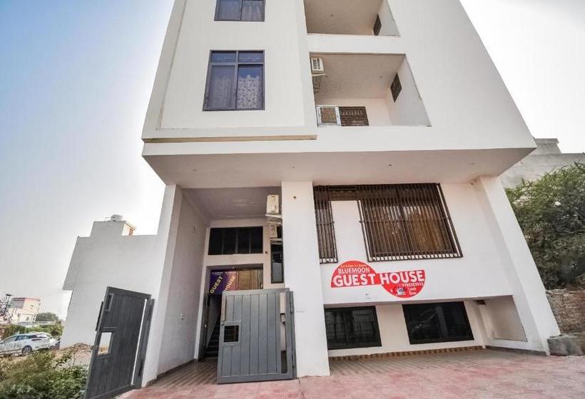 בית מלון כפרי Spot On 67016 Blue Moon Guest House