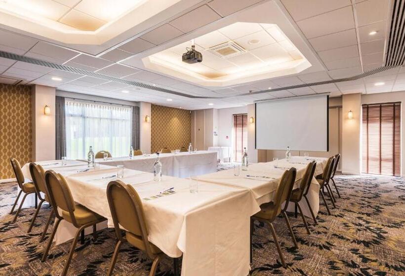 Отель The Tytherington