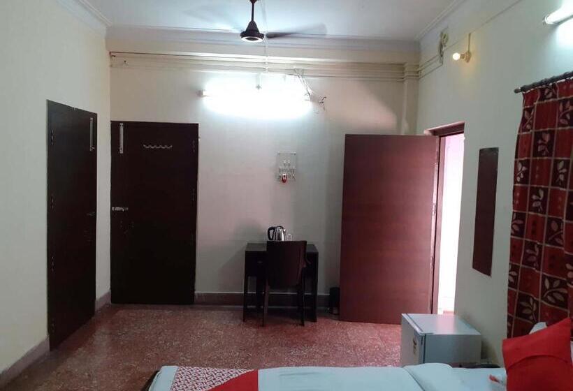 پانسیون Lake Town Guest House