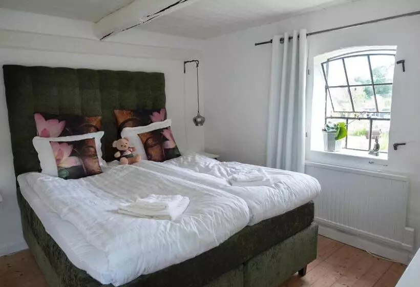 4b österlen Bed & Breakfast