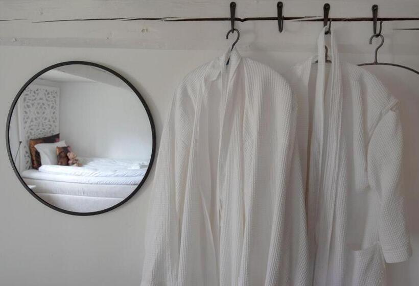 4b österlen Bed & Breakfast