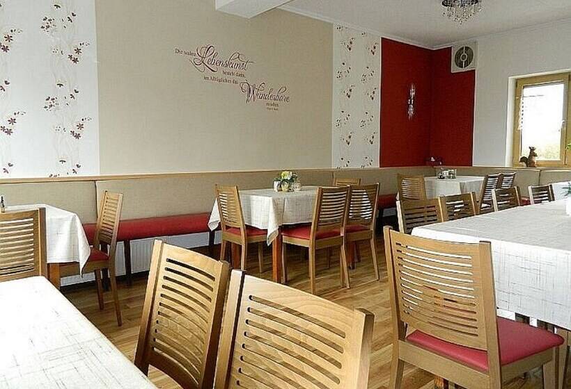 Gasthaus & Pension Am Rennsteig