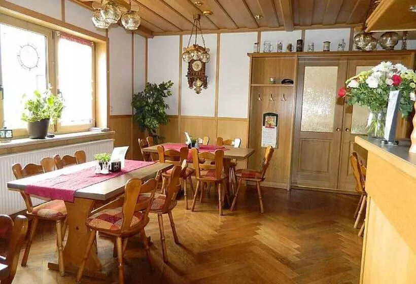 Gasthaus & Pension Am Rennsteig