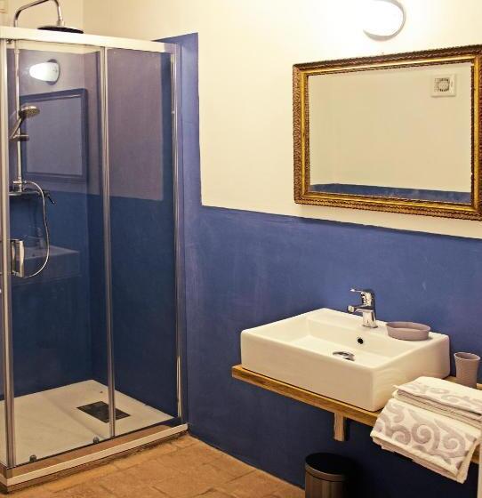 هتل Corte La Volta