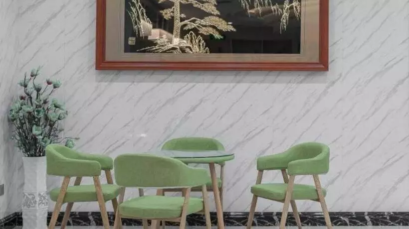 ホテル Greentree Inn Wuhu Eshan Road University City