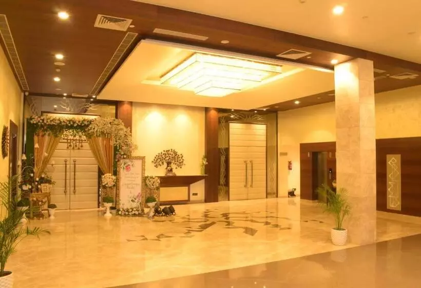 Hotelli Ramada By Wyndham Aligarh Gt Road