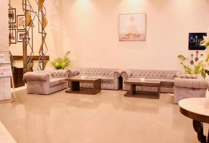 Hotelli Ramada By Wyndham Aligarh Gt Road