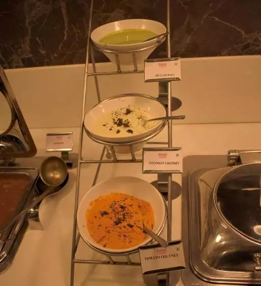 Hotelli Ramada By Wyndham Aligarh Gt Road