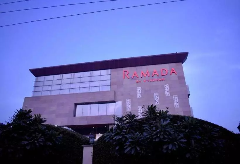 Hotelli Ramada By Wyndham Aligarh Gt Road