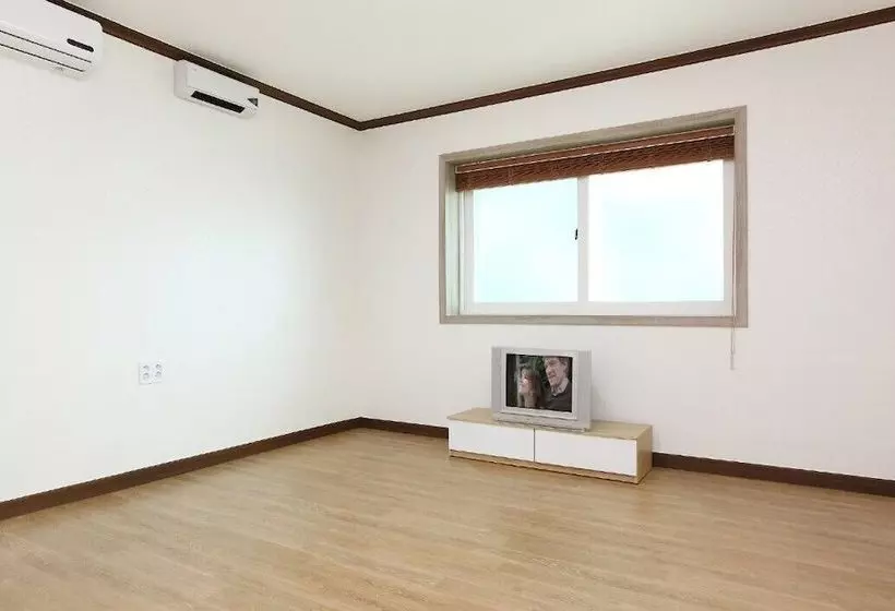 Gyeongju Gampo Beach Pension
