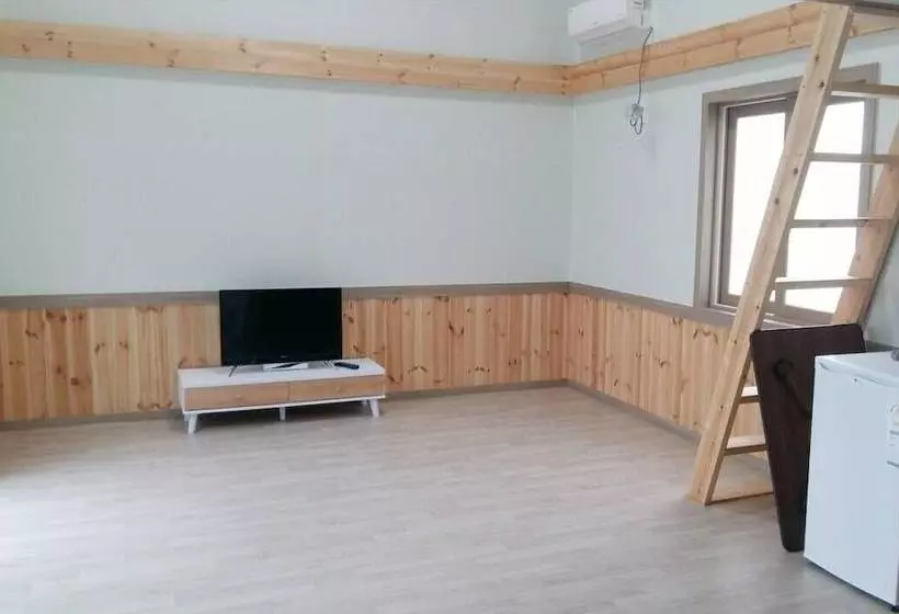 Gyeongju Gampo Beach Pension