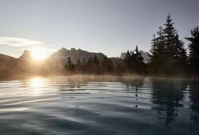 Hotel Forestis Dolomites