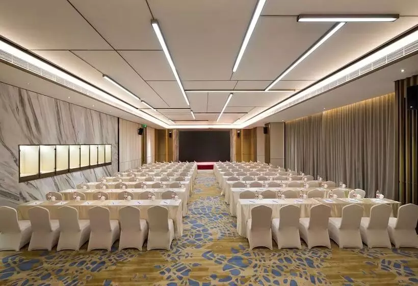 Hotelli Ramada By Wyndham Hengyang Zhengxiang