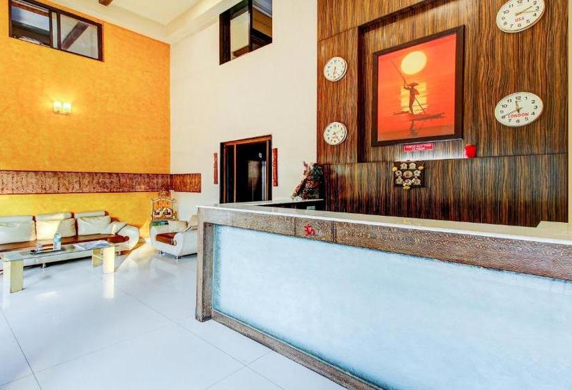 هتل Treebo Trend Shipra Chinchwad