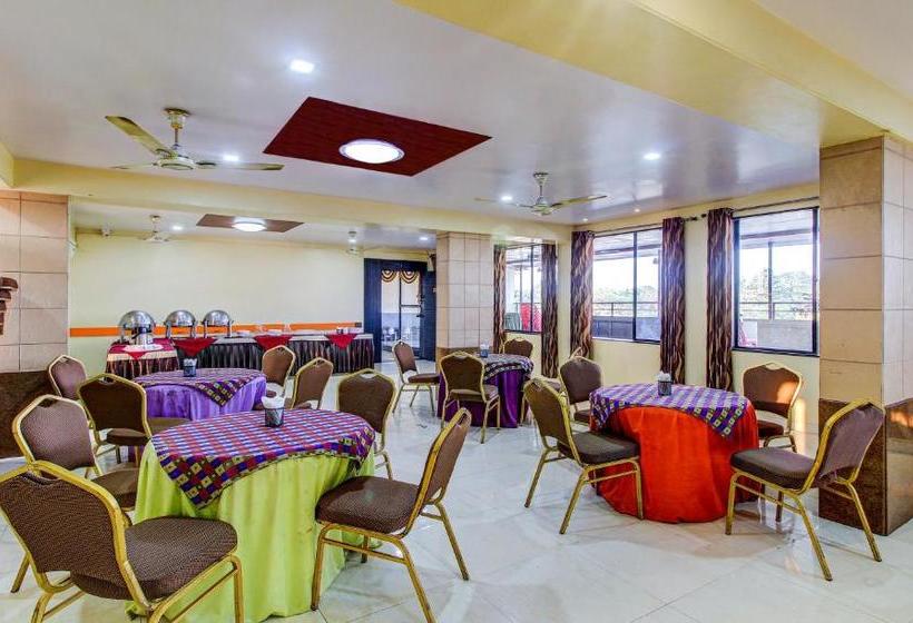 هتل Treebo Trend Shipra Chinchwad