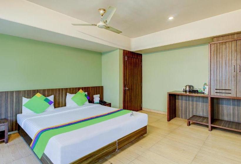 هتل Treebo Trend Shipra Chinchwad