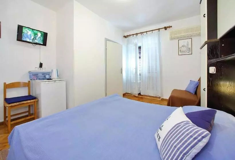 ペンション Guest House Villa Jadera