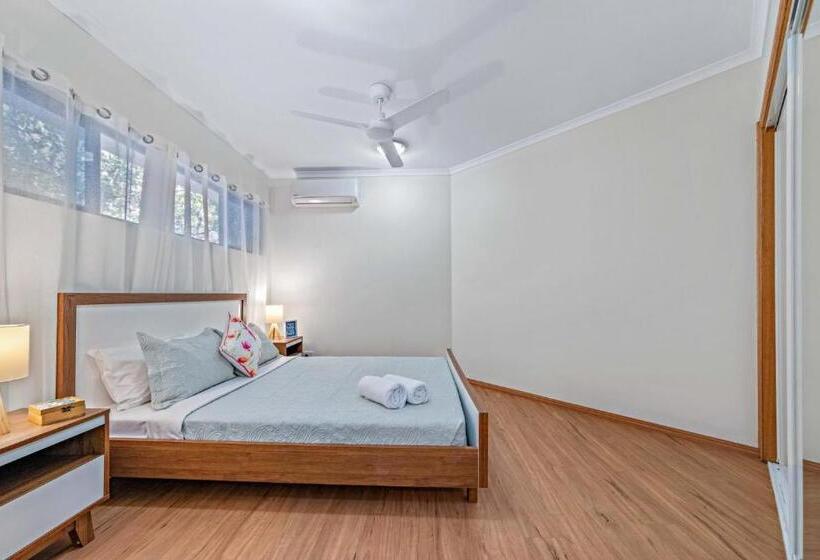 Ambience Of Airlie Airlie Beach