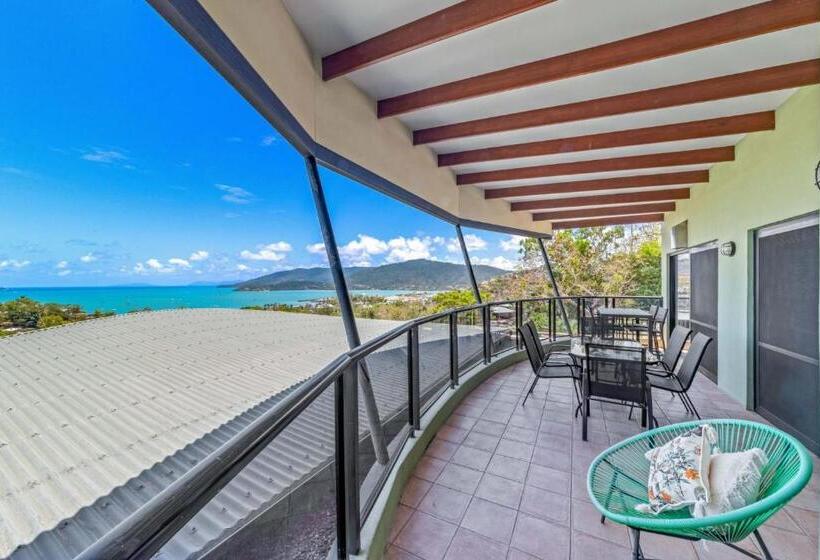 Ambience Of Airlie Airlie Beach