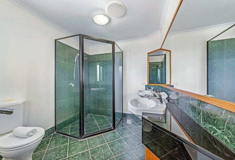 Ambience Of Airlie Airlie Beach