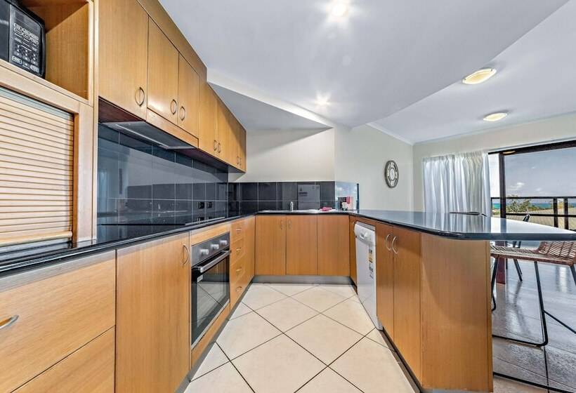 Ambience Of Airlie Airlie Beach