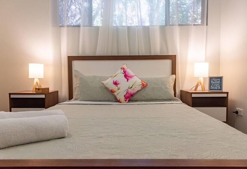 Ambience Of Airlie Airlie Beach