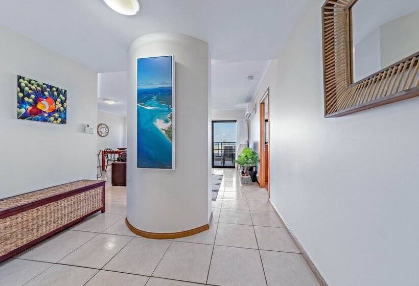 Ambience Of Airlie Airlie Beach