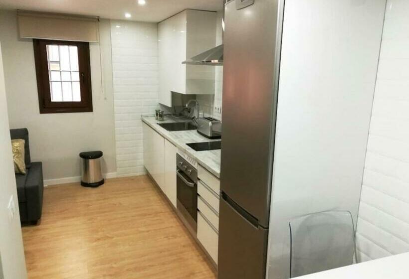 Apartamento Ilarcuris Con Patio Privado
