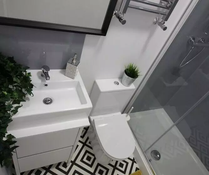 Apartments St Thomas Road