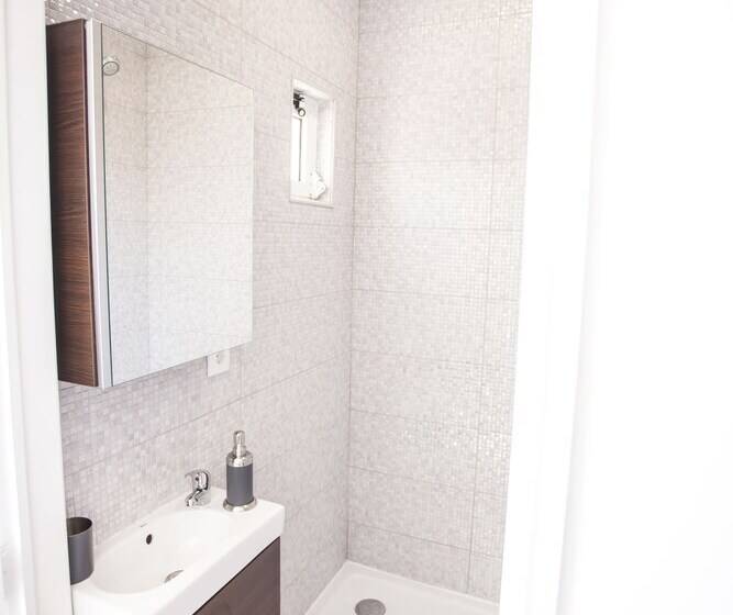 Central & Cosy Apartment