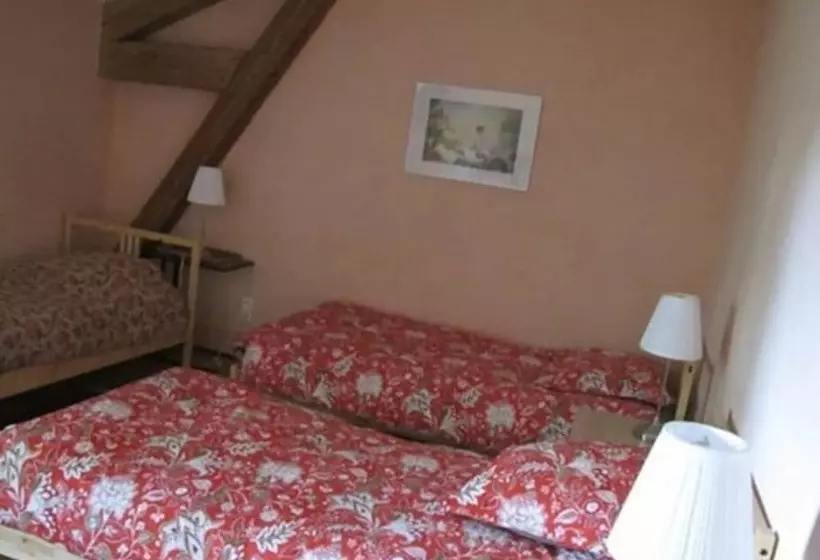 Chateau De Gaujac