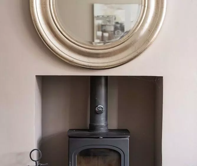 Contemporary Bright House 20 Min To Manc