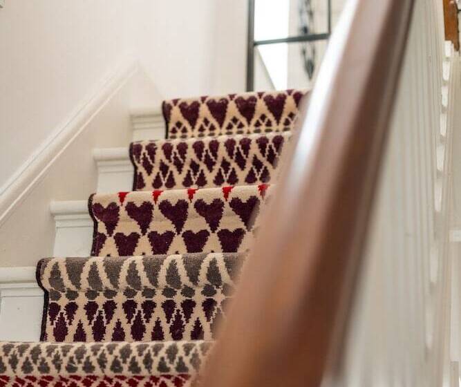 Contemporary Bright House 20 Min To Manc