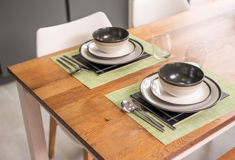 Contemporary Bright House 20 Min To Manc