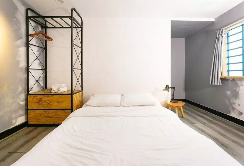 Dgreen Hostel