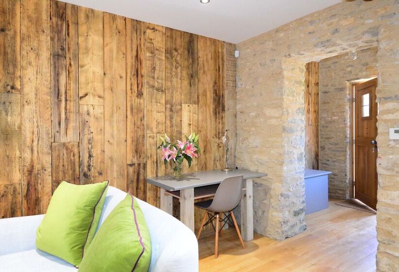 Dove House Cottage 1