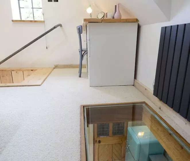 Dove House Cottage 1