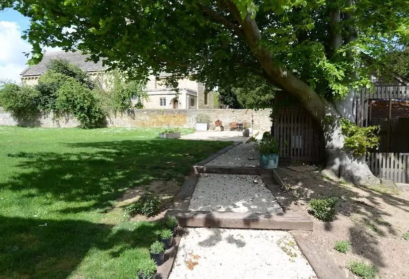 Dove House Cottage 1