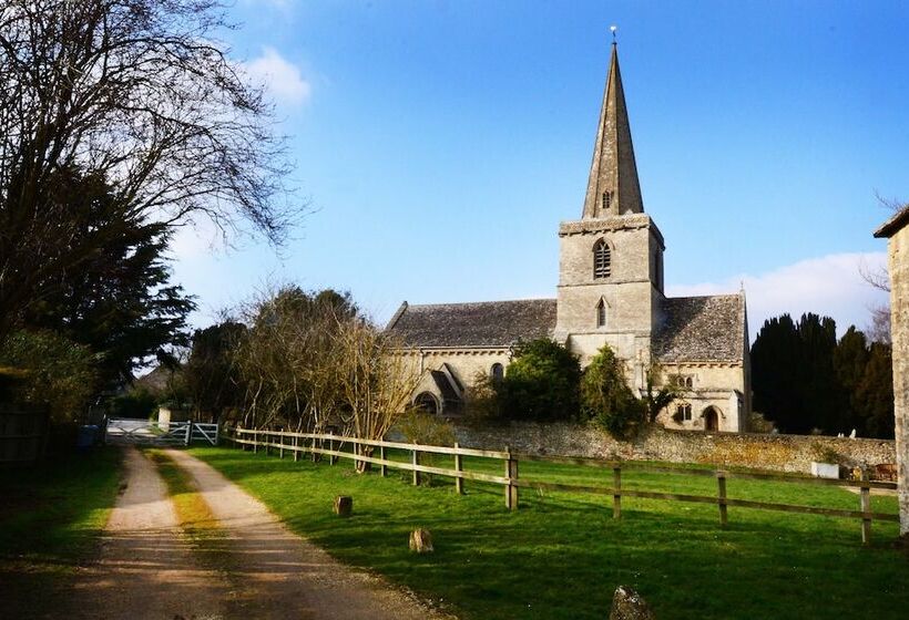 Dove House Cottage 1