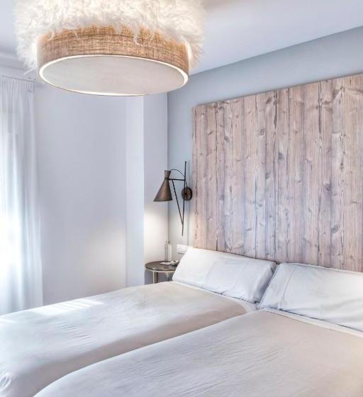 مسافرخانه Pura Vida Pirineos