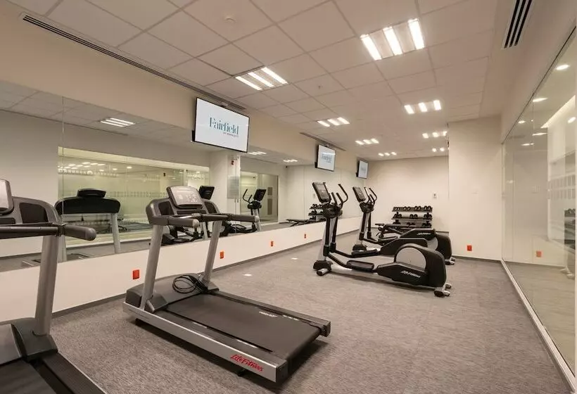 هتل Fairfield By Marriott Inn & Suites San Luis Potosi