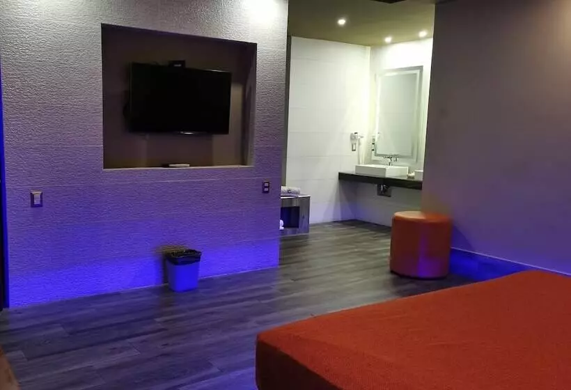 هتل Plaza Arteaga