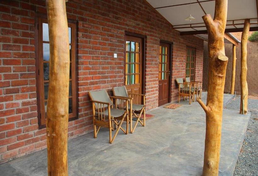 ホテル Ella Rawana Den